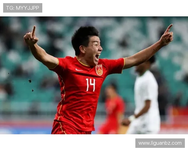 黄铭：集训竞争激烈 目标全力冲击世青赛资格