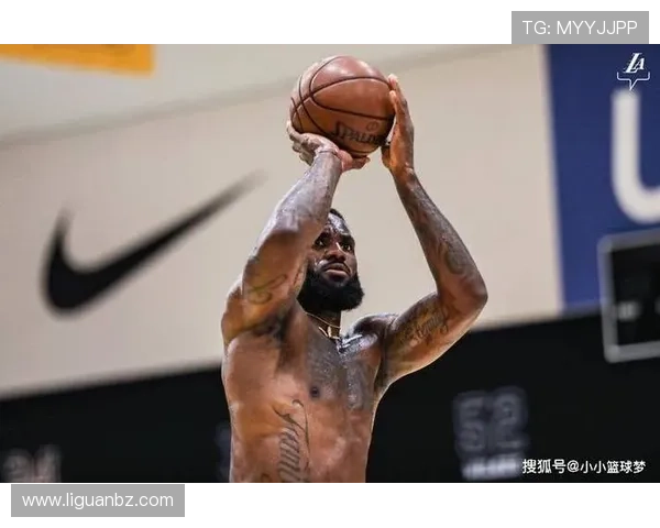 帕金斯揭秘詹姆斯日常训练安排如同总统般紧凑从早到晚忙碌不已